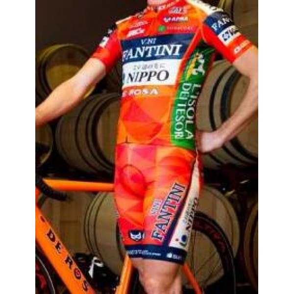2017 Vini Fantini Nippo Fahrradbekleidung Radteamtrikot Kurzarm+Kurz Radhose Kaufen CUV01